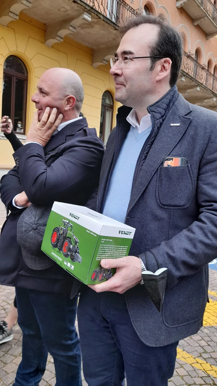 Fendt 211… una consegna speciale all’istituto GB Cerletti