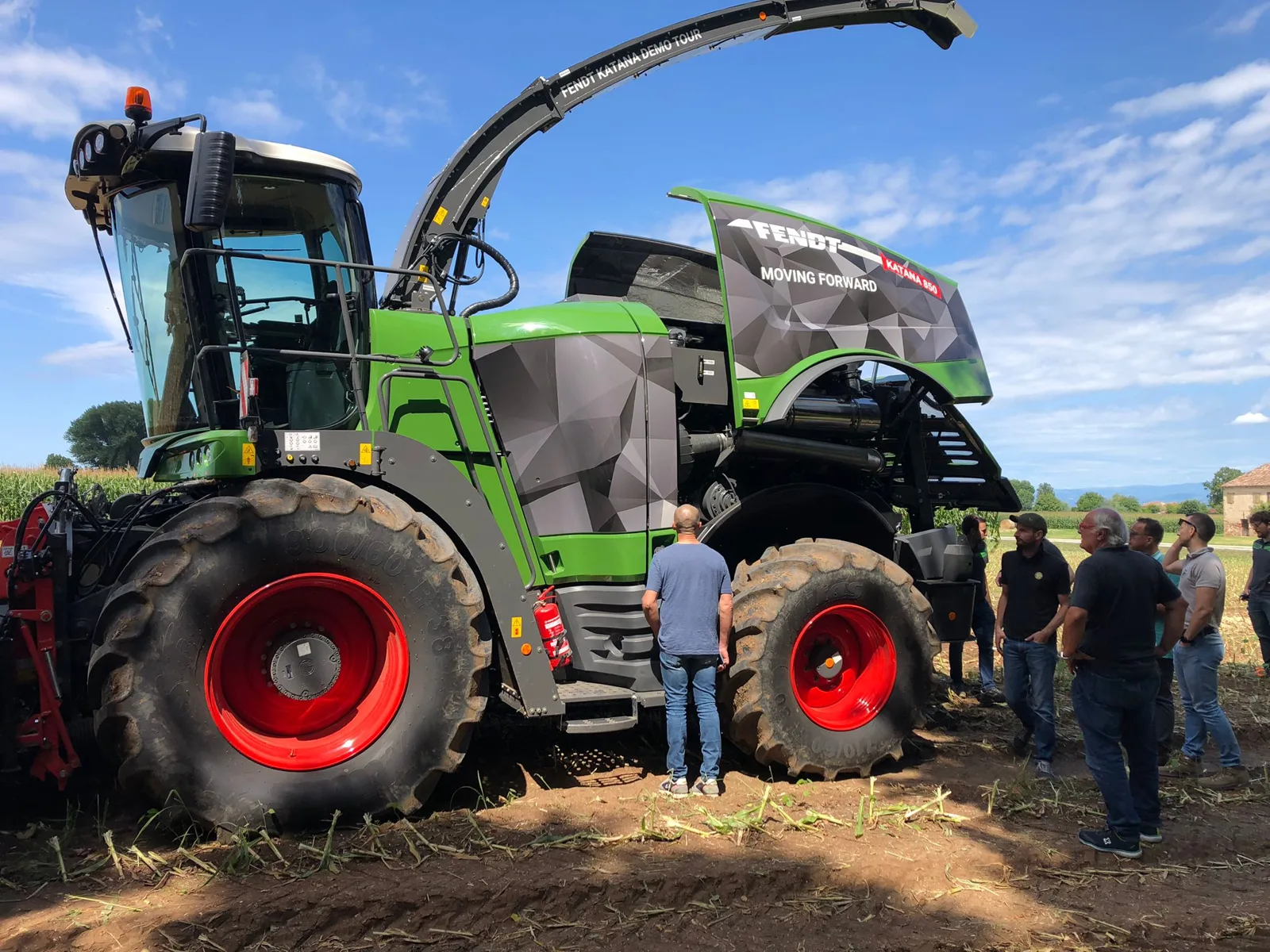 DIMOSTRAZIONE IN CAMPO: FENDT KATANA 850